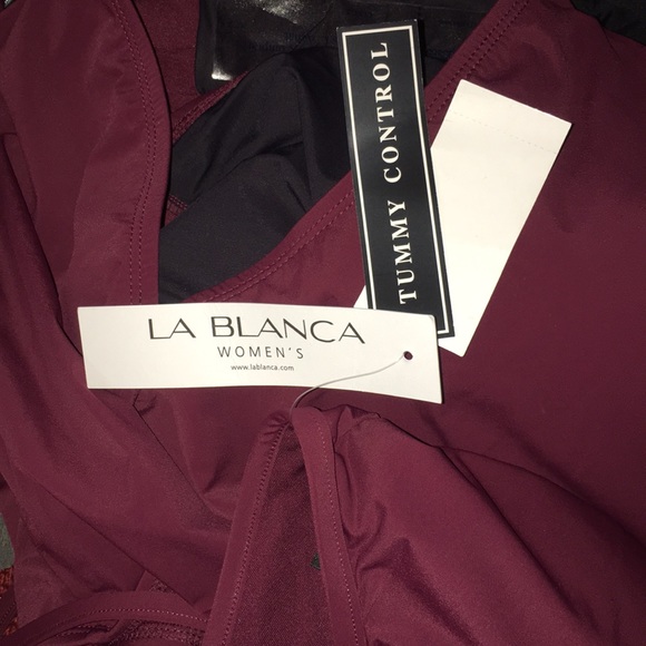 🌹🌹 Absolutely beautiful NWT  Swim Suit Size 22 - Picture 6 of 7